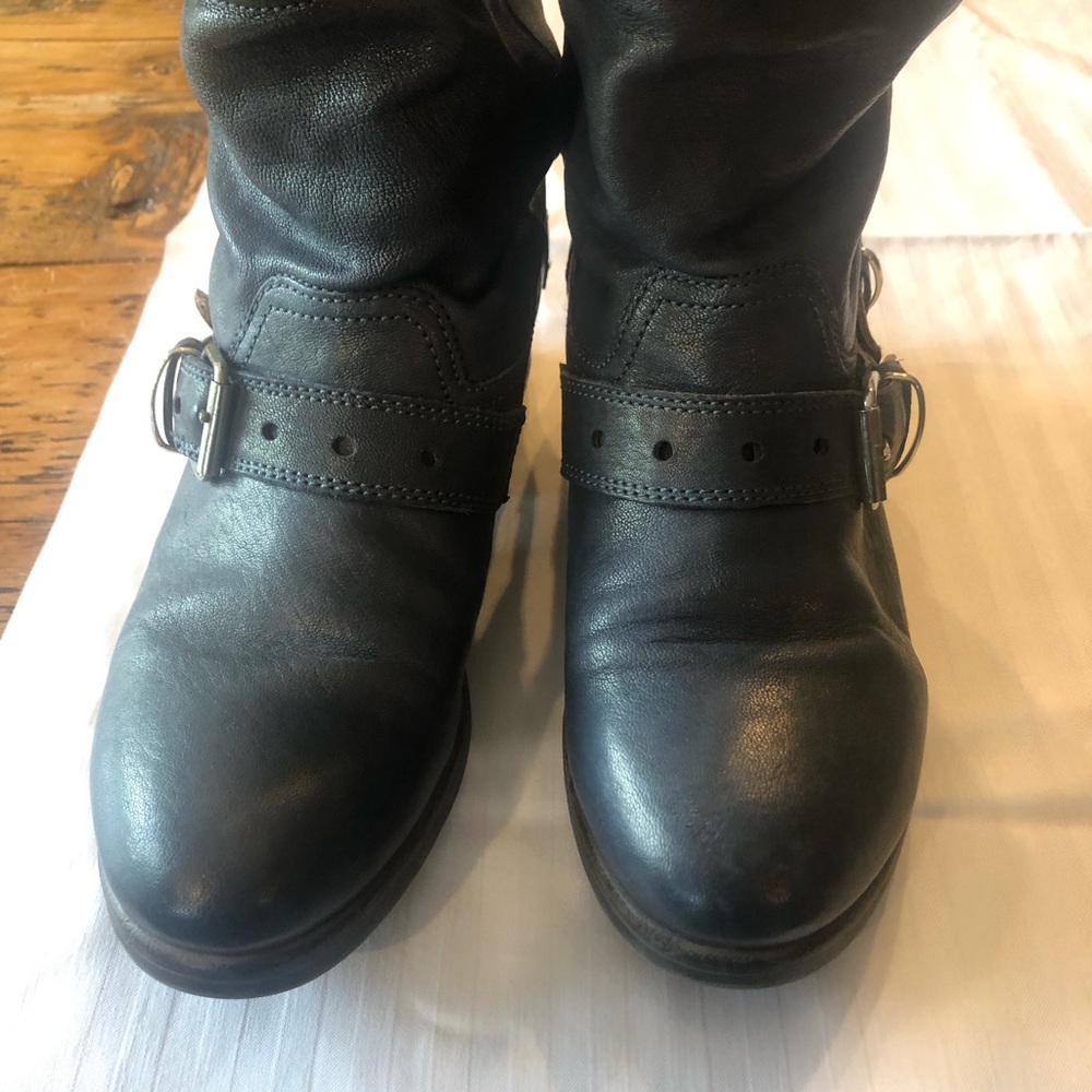 UGG Collection Made in Italy Blue Leather Moto ankle boots Shearling Lined